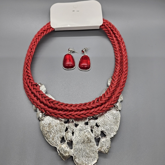 Red Gemstone Braided Necklace set 😍 - Picture 8 of 8